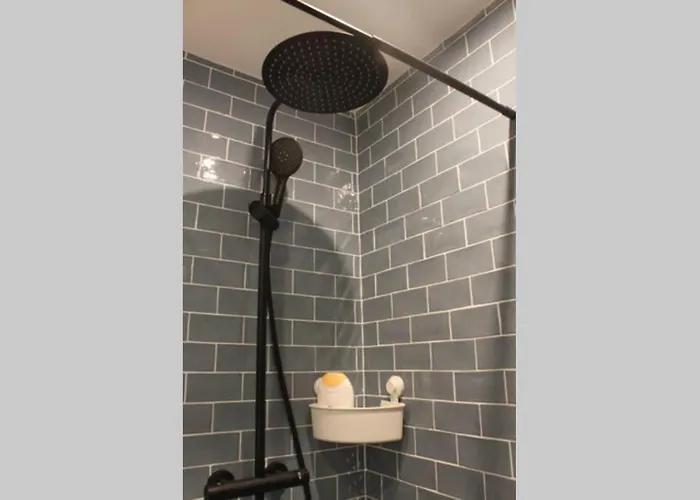 Apartment Nod Off In Neudorf! Cozy 2 Beds Near The Tram